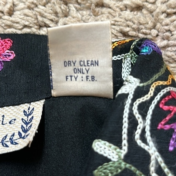 Life Style Petite Silky Blended Embroidered Jacket-Button - Picture 8 of 9